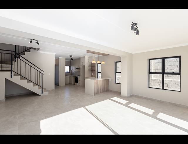 3 BEDROOM HOUSE TO LET IN BRACKENFELL SOUTH